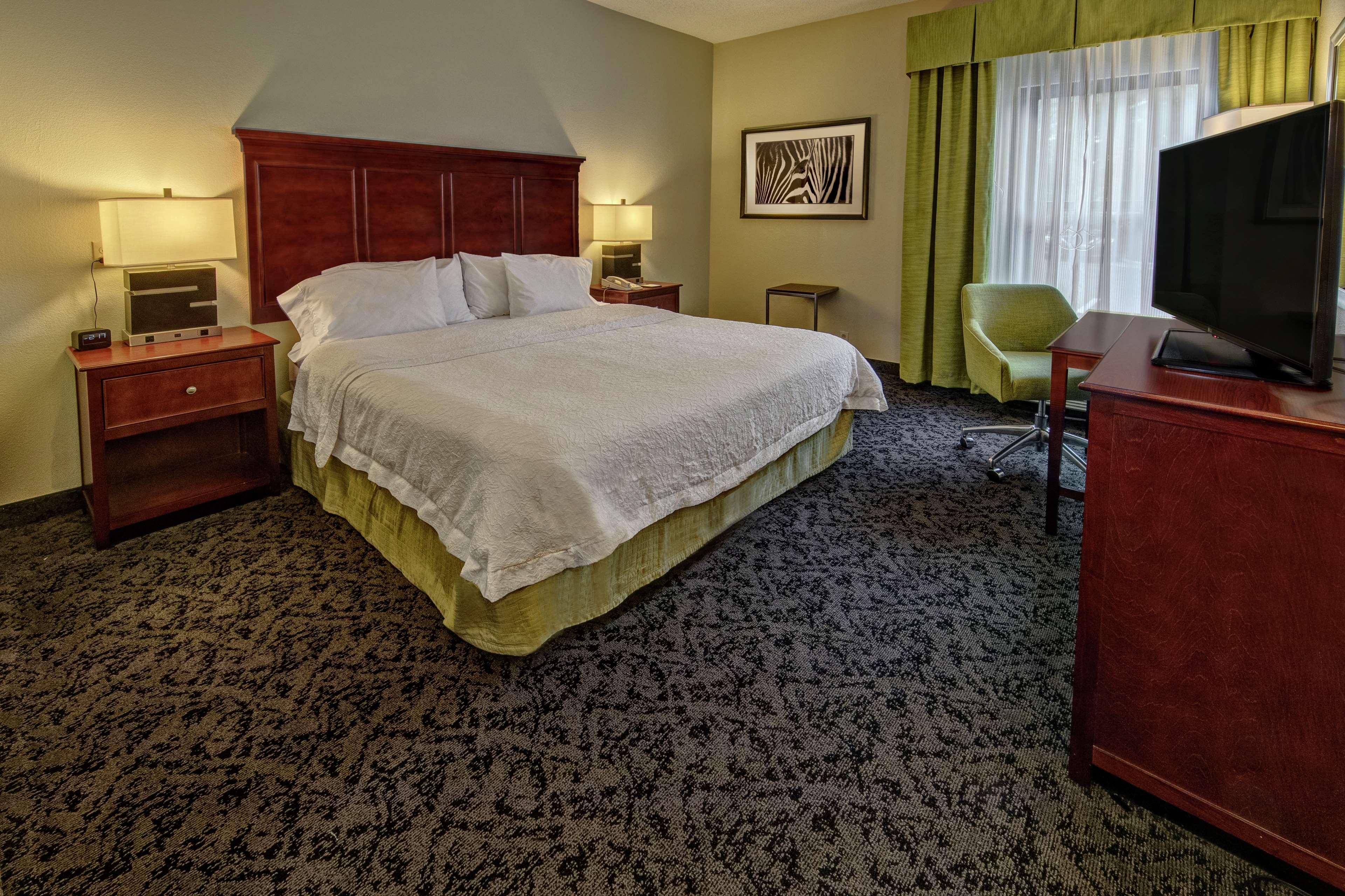 Hampton Inn Charlotte/מתיוס מראה חיצוני תמונה