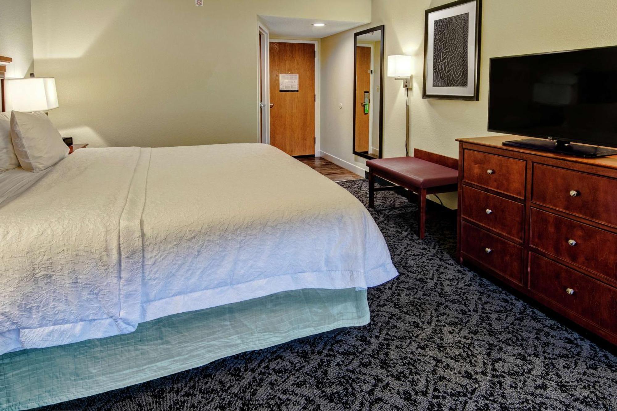 Hampton Inn Charlotte/מתיוס מראה חיצוני תמונה